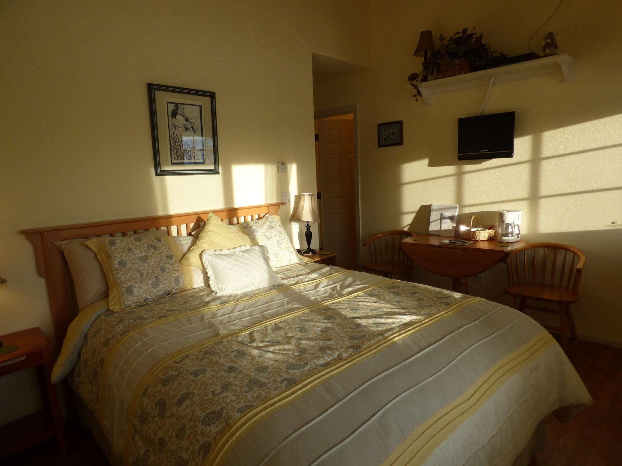 Crane'S Rest B&B Fritz Creek Экстерьер фото